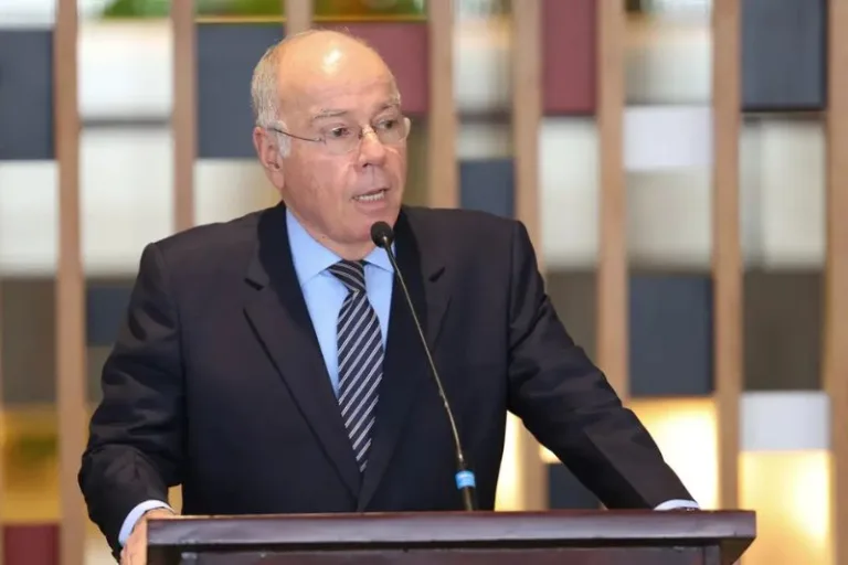 No Brics, ministro brasileiro critica omissão de países com “atrocidade” em Faixa de Gaza