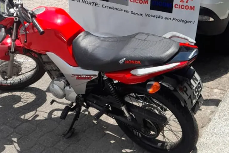 Homem é preso com motocicleta roubada na zona Norte de Manaus