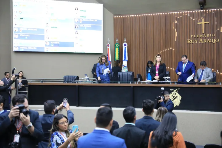 Em clima pré-eleitoral, deputados estaduais miram holofotes para 2026
