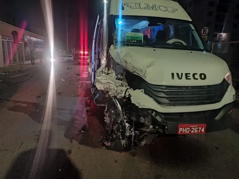 IMAGEM FORTE: motociclista morre após bater de frente com rota no Santo Agostinho