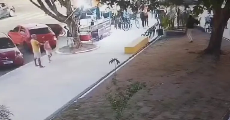 VÍDEO: Ex-PM é morto a tiros em praça no bairro da Pedreira, em Belém