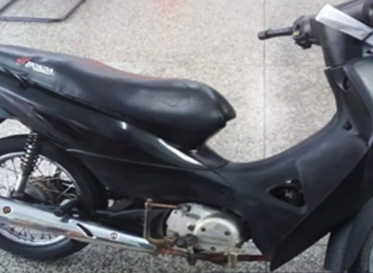 Homem é preso ao tentar vender motocicleta roubada na Compensa