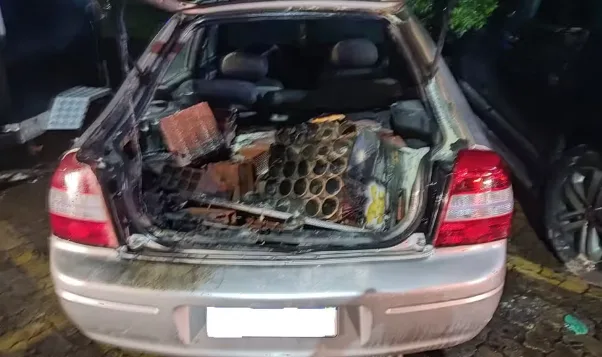 PF investiga explosões na Praça dos Três Poderes em Brasília PF investiga explosões na Praça dos Três Poderes em Brasília
