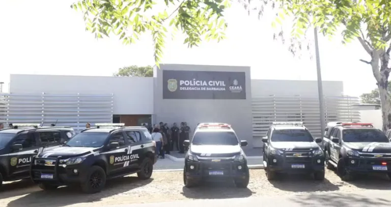 Mulher é presa por estupro ao se relacionar com menina de 12 anos, no Ceará
