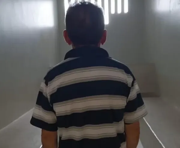 Idoso é preso após tocar em partes íntimas de menina de 11 anos, em Rio Branco
