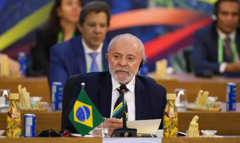 Lula critica plano de Trump de assumir Faixa de Gaza: “não sei se EUA seria o país certo a cuidar”