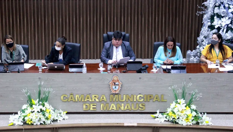 Vereadores rejeitam David Reis e preferem novo nome à frente da Câmara Municipal de Manaus