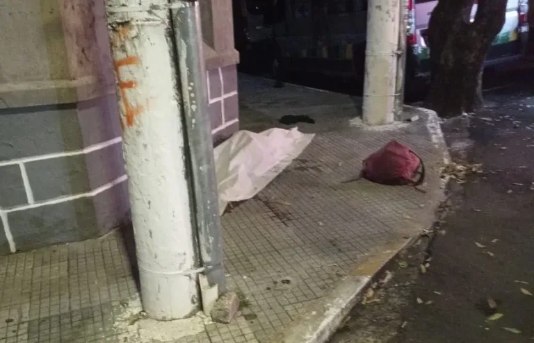 Morador de rua é executado a tiros no Centro de Manaus