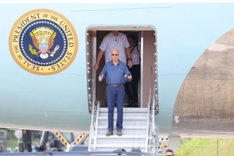 VÍDEO: Com forte esquema de segurança, presidente dos EUA, Joe Biden, chega em Manaus