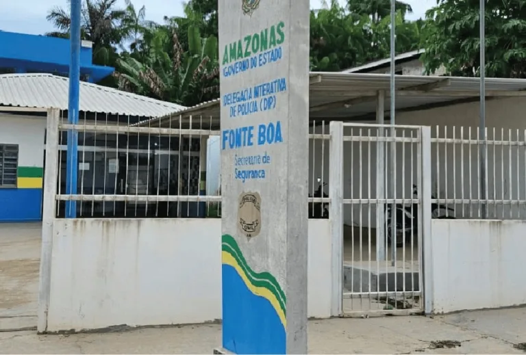 Suspeitos de estuprar adolescente de 17 anos são presos em Fonte Boa Suspeitos de estuprar adolescente de 17 anos são presos em Fonte Boa