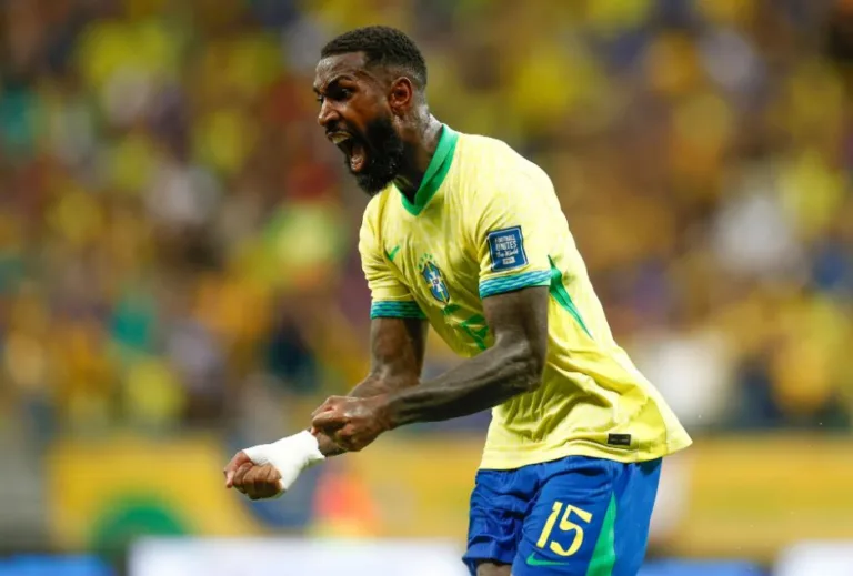 Eliminatórias: Brasil empata com o Uruguai em Salvador