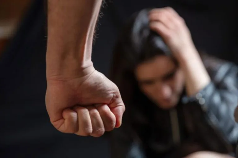 Lula sanciona lei para reconstrução dentária de mulheres vítimas de violência doméstica