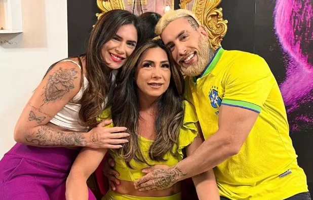 Cleusimar Cardoso Rodrigues com os filhos Djidja e Ademar (Foto: Reprodução/Instagram)