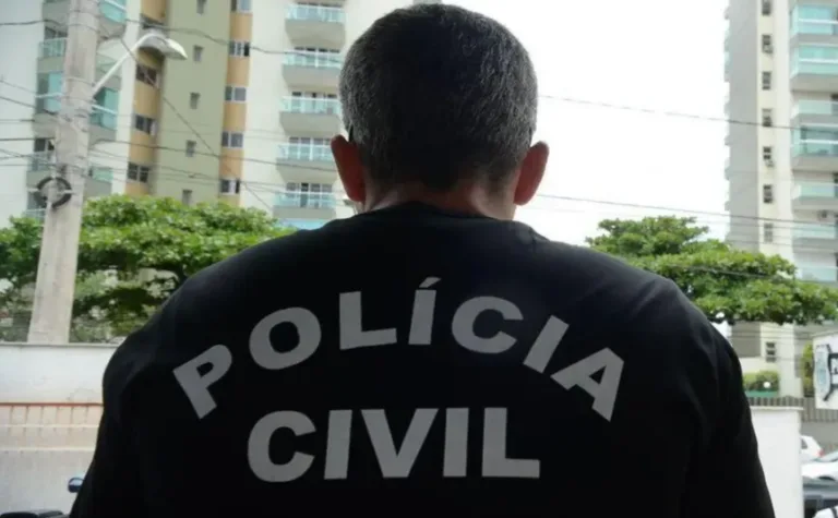 Criminosos fazem motorista de APP refém e cometem assaltos em Belém