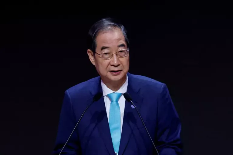 Oposição sul-coreana apresenta moção para impeachment do presidente interino