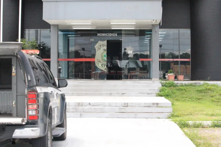 Fachada da delegacia de homicídios