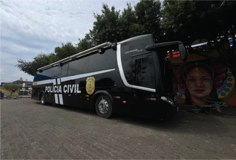 Delegacia Móvel da Polícia Civil do Amazonas