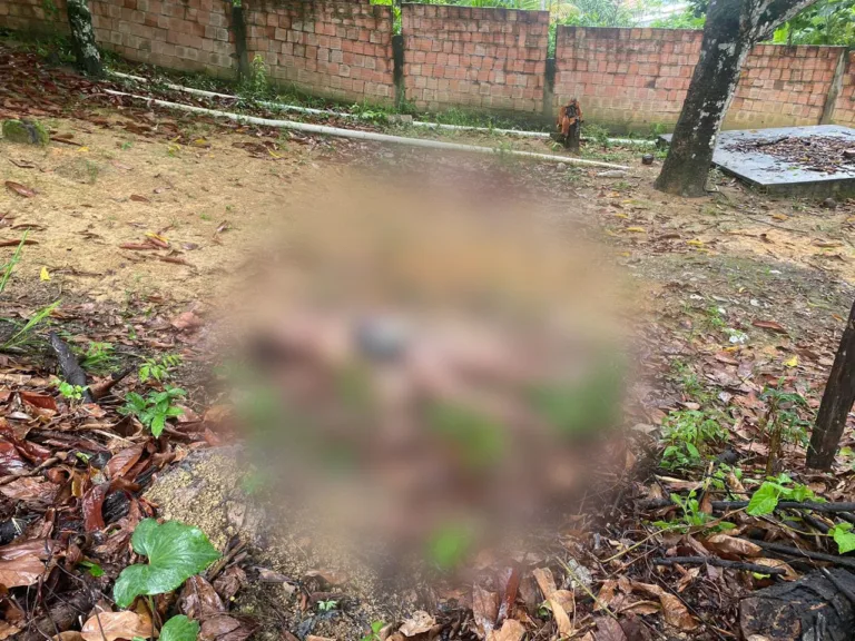 CENA FORTE: Travesti é encontrada morta com marcas de estrangulamento, no Monte das Oliveiras