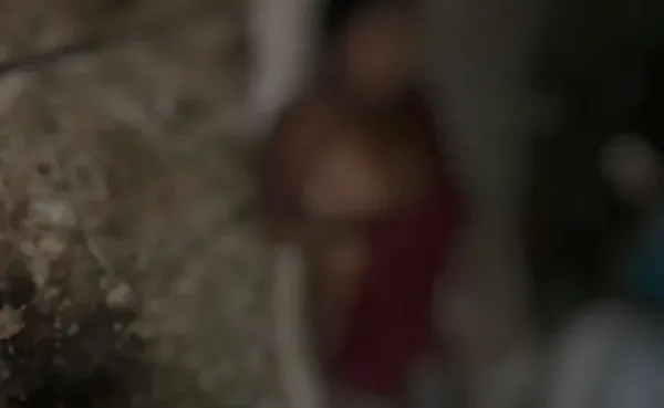 VÍDEO: Mulher é encontrada morta em casa abandonada em Manaus