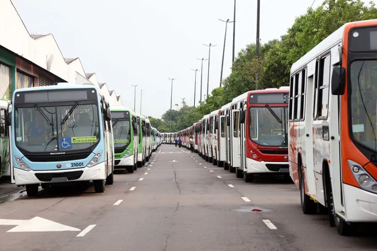 ônibus Manaus