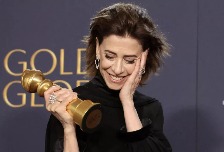 Anúncio de Fernanda Torres no Globo de Ouro
