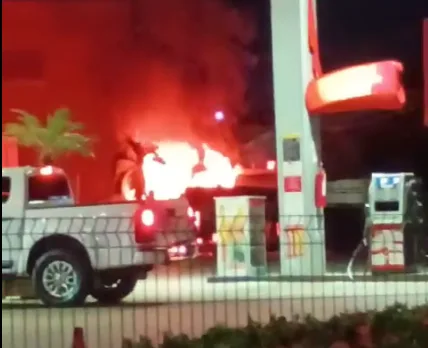 Cabine de caminhão explode e deixa motorista gravemente ferido na AM-010