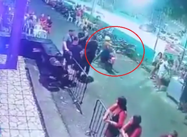 'Cachorro' e 'Nenem' são procurados por matarem grávida em frente a casa de shows em Manaus