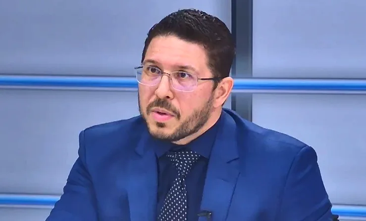 VÍDEO: Defensor Carlos Almeida comenta retirada de feira no P10: "Estavam fazendo uma irregularidade"