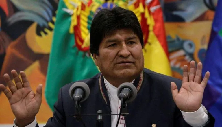 Evo Morales faltou uma audiência onde responde por suposto abuso sexual