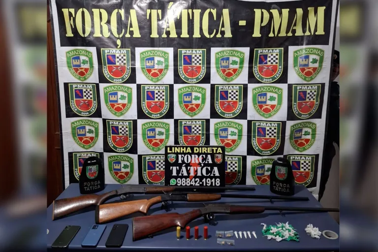 Materiais apreedidos pela Força Tática (Foto: Divulgação/PMAM)