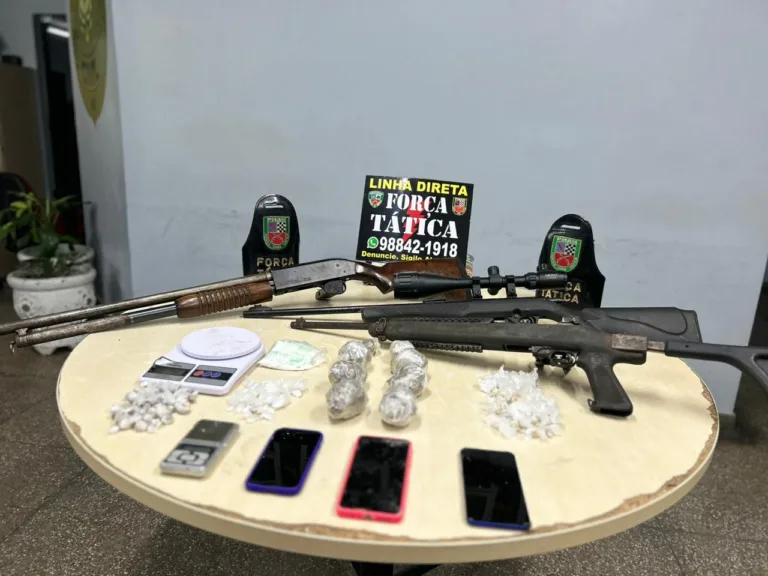 Fuzil, espingarda, rifle e luneta são apreendidos na zona Leste de Manaus