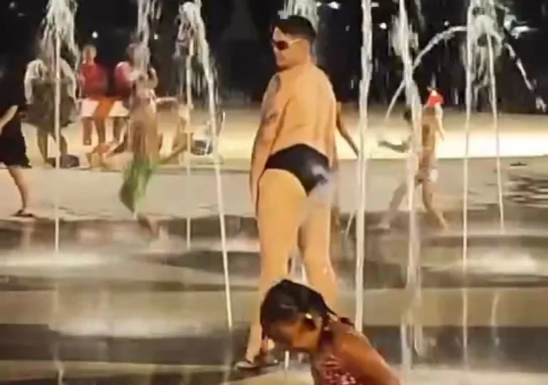 "Babaca", diz prefeito para homem que rebolou na "Fonte das Crianças" em SP