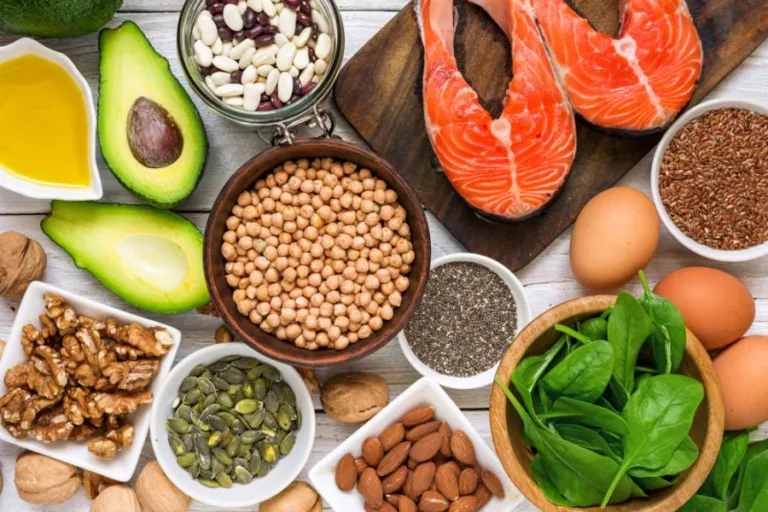Xô anemia! Conheça 10 alimentos ricos em ferro para pôr no seu prato já!