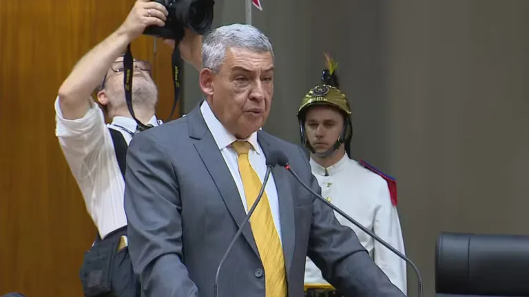 Prefeito de Porto Alegre diz que políticos podem defender ditadura ou comunismo; "é liberdade de expressão"