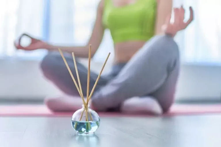 Aromaterapia: Saiba como os cheiros podem ajudar no tratamento da ansiedade