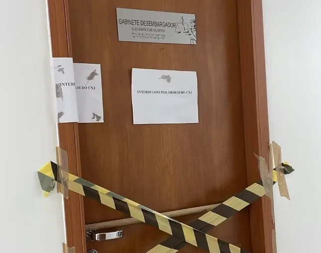 PF faz buscas no TJAM após afastamento de desembargador por suposta fraude milionária em Manaus