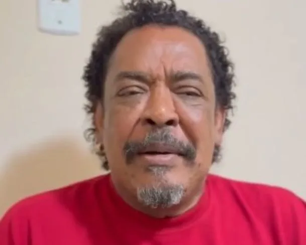 Compadre Washington pediu perdão