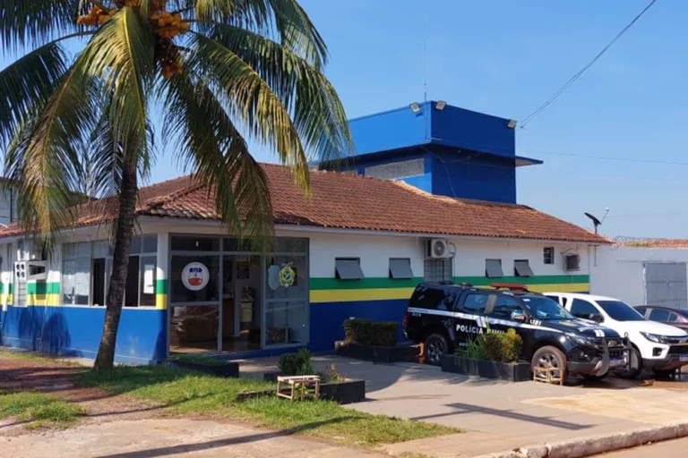 Faxineira é morta a facadas por ex-marido em Tefé