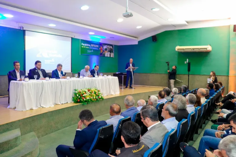 Zona Franca de Manaus e Suframa são homenageadas pela Fecomércio-AM