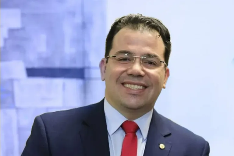 Exclusivo: “Eu cumpri meu papel e dei entrada em uma representação contra o aumento da tarifa” afirma Wilker Barreto sobre tentativa de aumento da tarifa de ônibus em Manaus