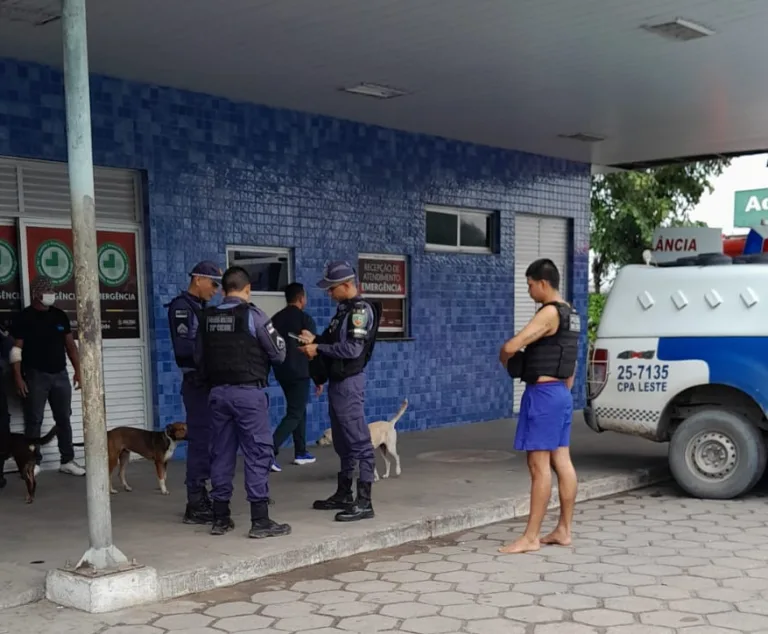 PM mata criminoso após ter casa invadida em Manaus