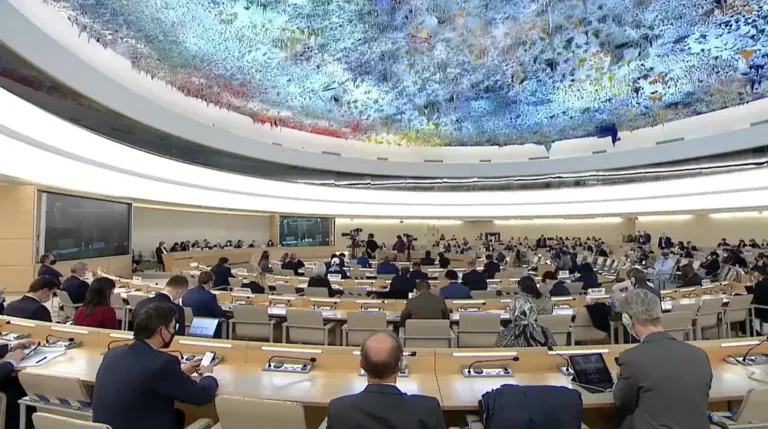 Israel se retira de Conselho dos Direitos Humanos da ONU; ministro confirma saída