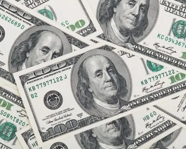 Dólar fechou com estabilidade