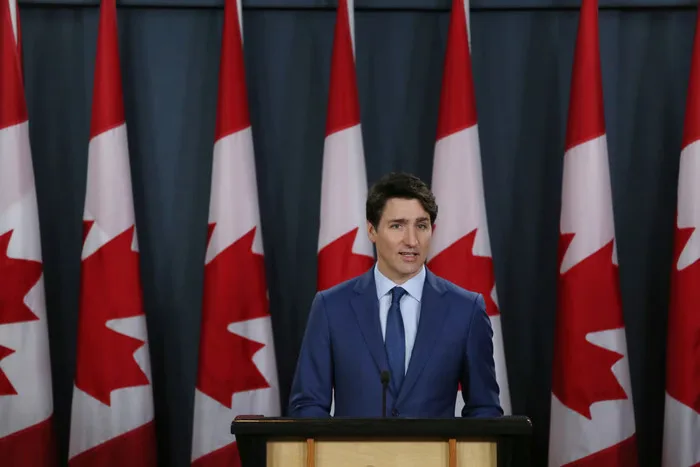 China e Canadá respondem a "tarifaço" de Trump e anunciam taxas contra EUA