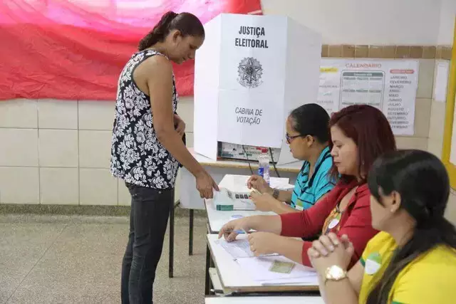 Candidaturas femininas: Mesmo com maioria do eleitorado, mulheres ainda carecem de representatividade Candidaturas femininas: Mesmo com maioria do eleitorado, mulheres ainda carecem de representatividade