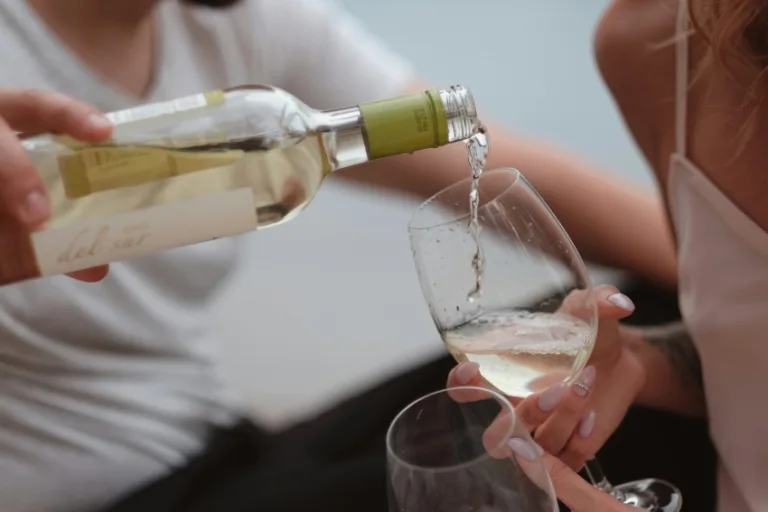Beber antes do sexo pode não ser uma boa ideia, revela pesquisa