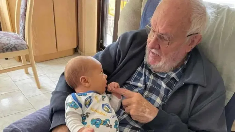 Morre James Harrison, doador do ‘sangue dourado’ que salvou milhões de bebês