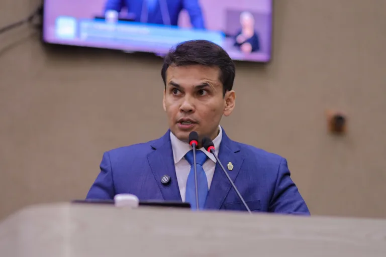 “Meio suspeito”, diz Coronel Rosses sobre renovação de contrato de R$ 19 milhões da Prefeitura com grupo de comunicação