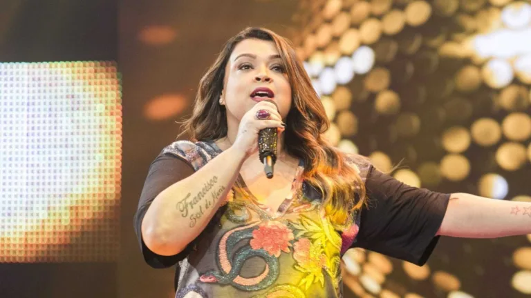 Preta Gil anuncia viagem ao exterior em busca da cura de câncer - (Foto: Reprodução).