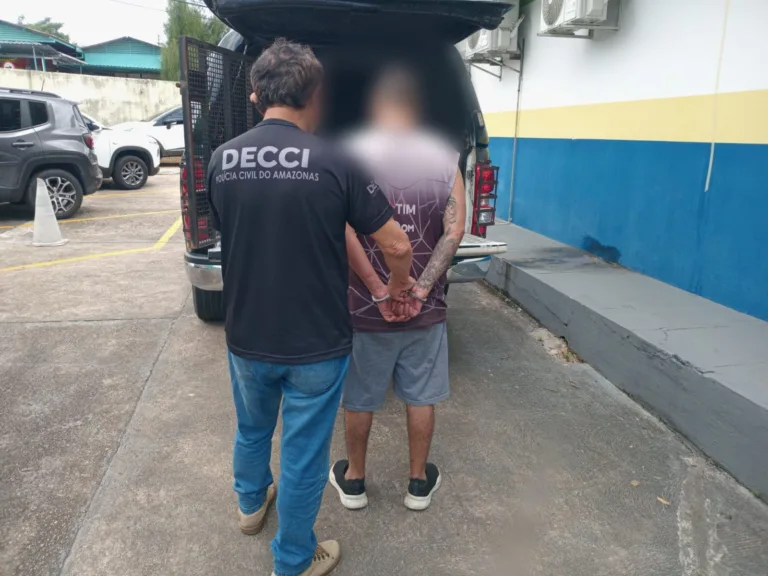 Filho é preso após xingar e ameaçar a própria mãe de 76 anos em Manaus